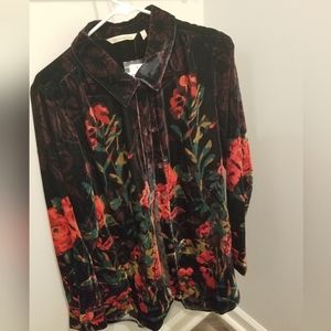 Soft surroundings Jardim velvet shirt
